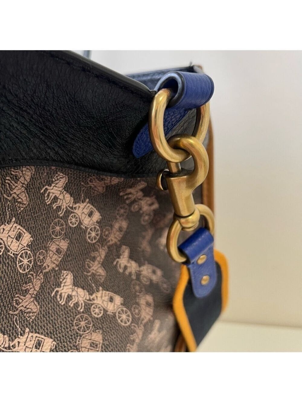 Coach Field Tote Bag 40 With Horse And Carriage Print And Varsity Stripe - Picture 13 of 16